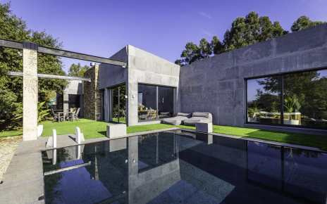 The villa is arranged all on one level